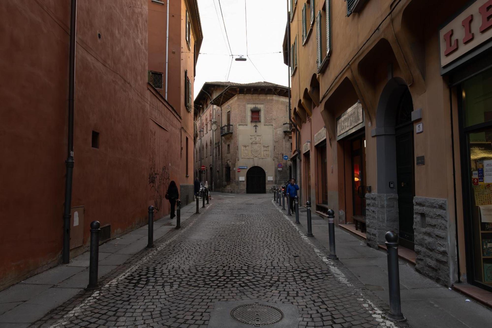 Collegio Di Spagna 13 بولونيا المظهر الخارجي الصورة