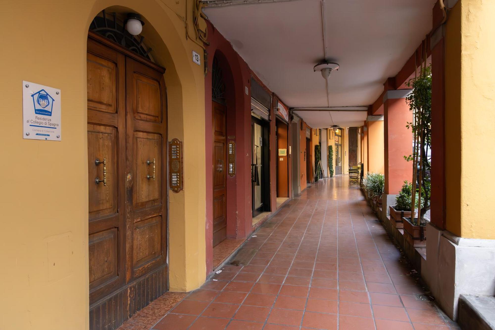 Collegio Di Spagna 13 بولونيا المظهر الخارجي الصورة